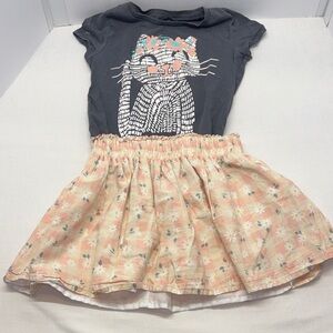 3/$30 OshKosh B'gosh cat Tee with Floral skirt Design